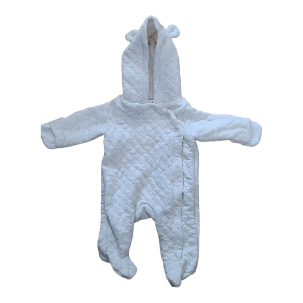 Baby clothed